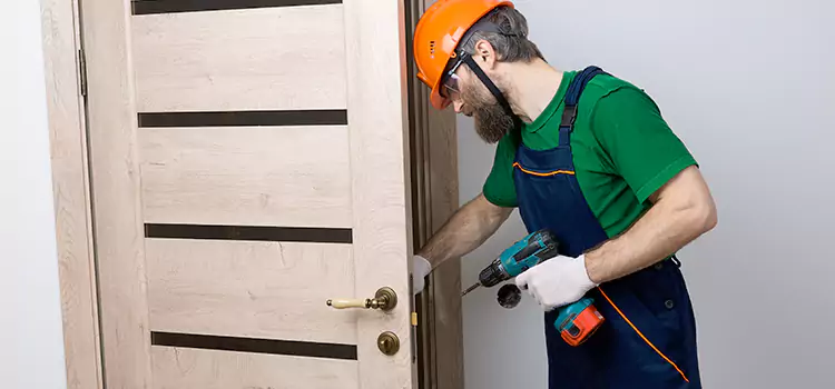 Replace Internal Door Handle with Lock Beckley